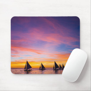 Tapis De Souris Plages tropicales   Sunset Sailboats, Phillipines