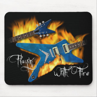 Tapis De Souris Playin avec la guitare Mousepad du feu