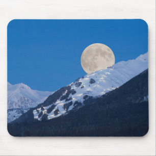 Tapis De Souris Pleine lune sur la station de ski Alyeska, Alaska