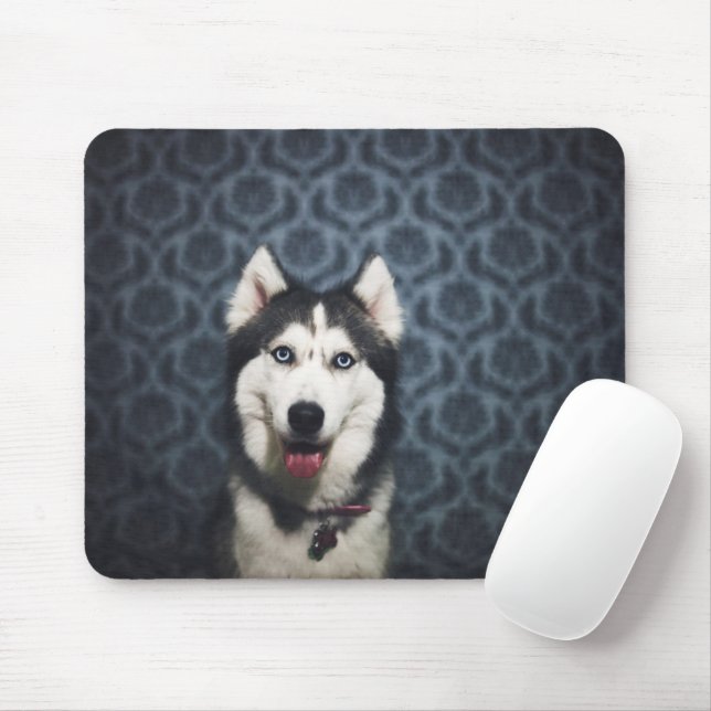 Tapis De Souris Poing Husky Puppy avec un fond sombre (Avec souris)