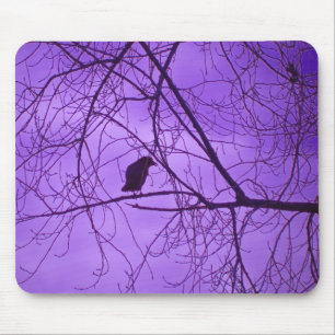 Tapis De Souris Portes de l'arbre du Corbeau noir Ciel violet
