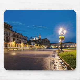 Tapis De Souris Prato della Valle la nuit à Padova, Italie