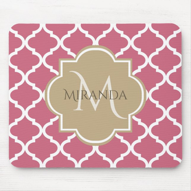 Tapis De Souris Quatrefoil rose avec Monogramme de fille et nom (Devant)