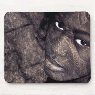 Tapis De Souris regard dur