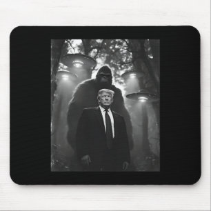 Tapis De Souris Rencontre avec Trump Bigfoot Ufo Alien Uap Invasio