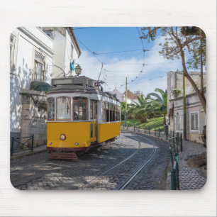 Tapis De Souris Retro yellow tram on street in Lisbon, Portugal