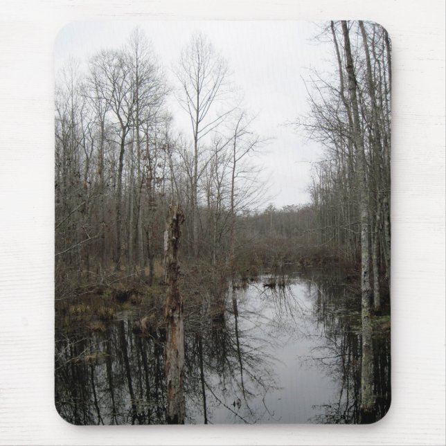 Tapis De Souris Rivière à travers la nature sauvage (Devant)