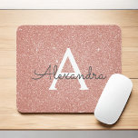 Tapis De Souris Rose Gold - Pink Sparkle Parties scintillant Nom d<br><div class="desc">Rose Bleu - Rose Parties scintillant à étincelle d'or Nom du monogramme Monogram Mousepad. Ce Mousepad peut être customisé pour inclure votre prénom.</div>