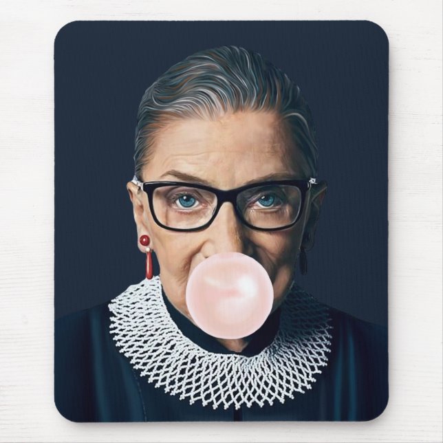 Tapis De Souris Ruth Bader Ginsburg souffler rose bulle gomme (Devant)