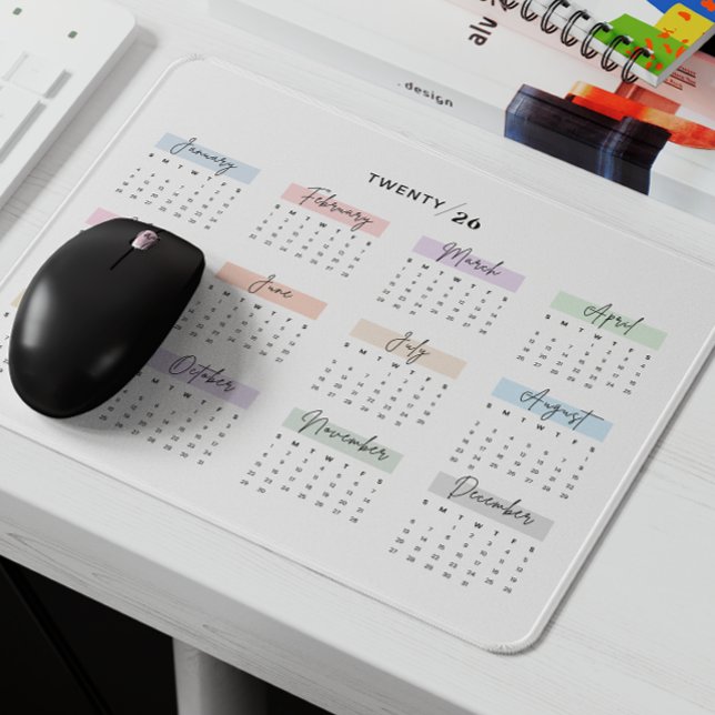 TAPIS DE SOURIS SCRIPT PASTEL ÉCRIT À LA MAIN DU CALENDRIER 2026 (Créateur téléchargé)