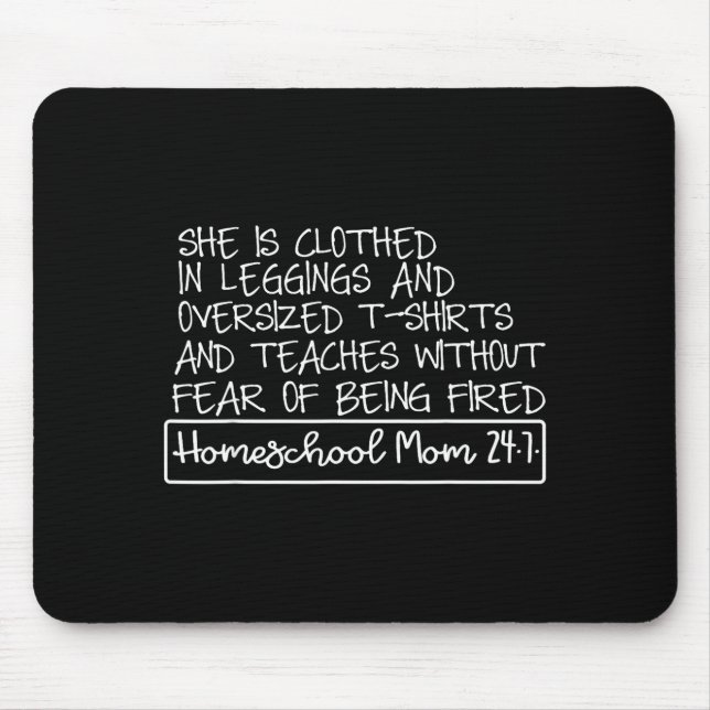 Tapis De Souris She Is Clothed In Leggings And Oversized Homeschoo (Devant)