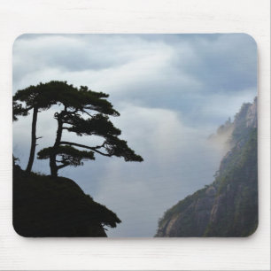 Tapis De Souris silhouette d'arbre au lever du soleil, Montagne ja