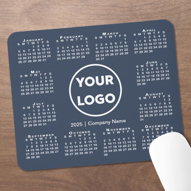 Tapis De Souris Simple 2025 Calendrier Business Logo sur Navy Blue (Simple 2025 Calendar Business Logo on Navy Blue Mouse Pad in situ)