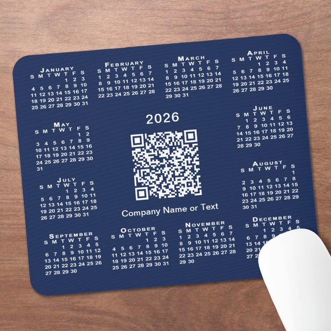 Tapis De Souris Simple 2026 Calendrier Business QR Code on Navy Bl (Simple 2026 Calendar Business QR Code on Navy Blue Mouse Pad, in situ)