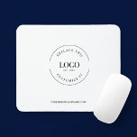 Tapis De Souris Site Web de logo d'entreprise personnalisé simple<br><div class="desc">Améliorez votre image professionnelle grâce à notre clavier de souris Simple Blanc Minimaliste Personnalisé Logo Marqué. Ce porte - bloc élégant et fonctionnel est l'outil promotionnel parfait pour impressionner vos clients, clients, vendeurs, personnel, famille et amis. Conçu avec simplicité et élégance à l'esprit, l'arrière - plan blanc fournit une toile...</div>