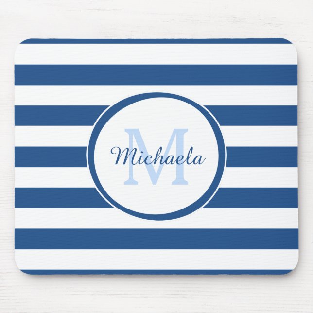 Tapis De Souris Snazzy Deep Blue Solid Stripes Nom et monogramme (Devant)