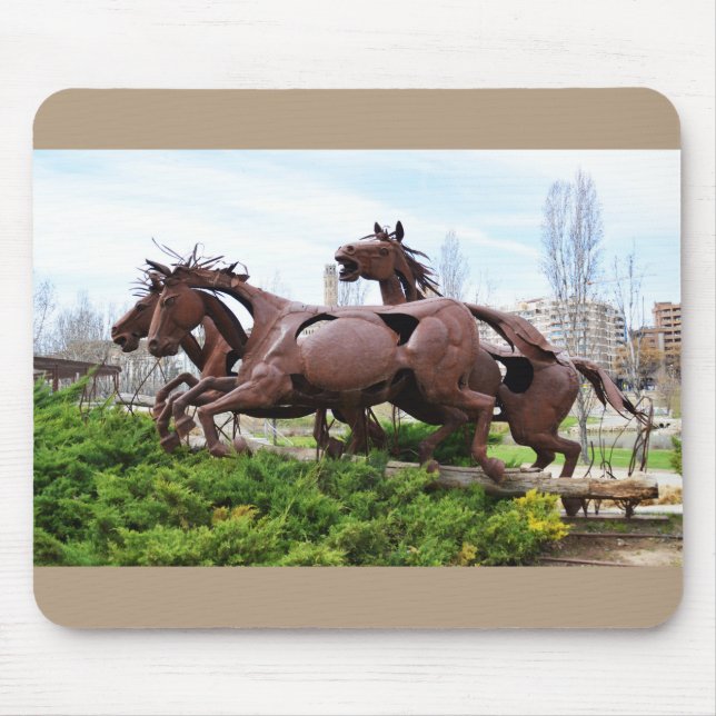 Tapis De Souris Statue des chevaux (Devant)