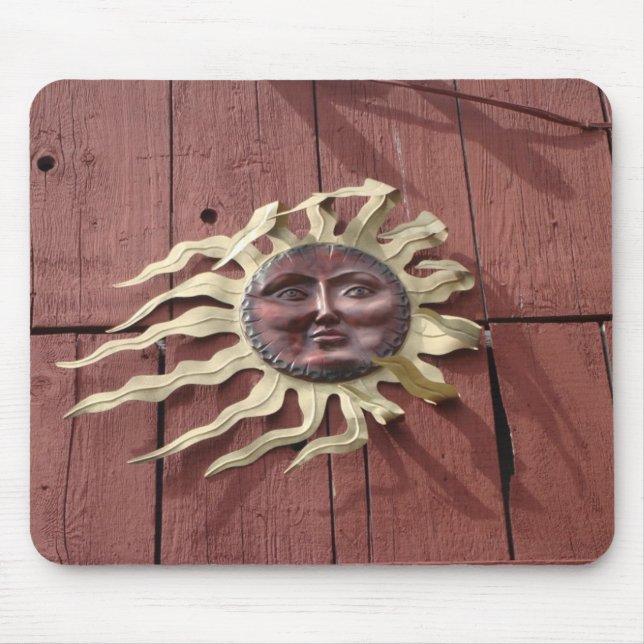 Tapis De Souris Sun font face sur la grange rouge (Devant)