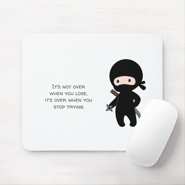 Tapis De Souris Tiny Ninja tenant la citation de l'étoile à lancer (Avec souris)