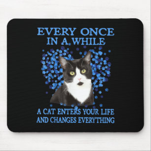 Tapis De Souris Tuxedo Chat De Temps En Temps Un Chat Entre Dans V
