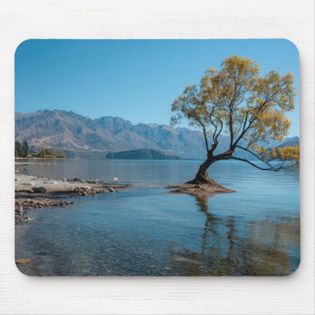Tapis De Souris Un arbre dans un lac (Devant)