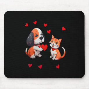 Tapis De Souris Un chien qui offre un cœur rouge pour moi un chat