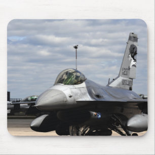 Tapis De Souris Un Faucon de combat F-16