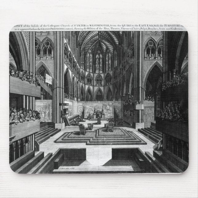 Tapis De Souris Une perspective de l'église collégiale d'intérieur (Devant)