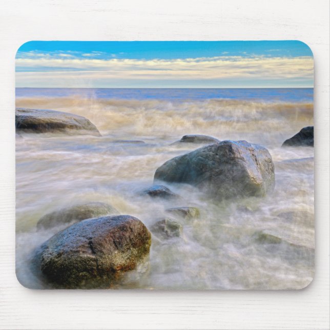 Tapis De Souris Vagues se brisant sur les rochers du rivage (Devant)