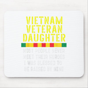 Tapis De Souris Vietnam Vétérinaire Fille Élevée Par Mon Héros Vét