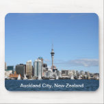 Tapis De Souris Ville d'Auckland, Nouvelle Zélande par jour<br><div class="desc">Ville d'Auckland et Skytower un jour ensoleillé clair,  Nouvelle Zélande. Vu du port de Waitemata.</div>