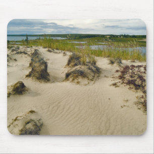 Tapis De Souris Vue depuis le sommet d'une colline sablonneuse sur