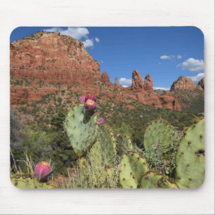 Tapis De Souris Vue des buttes jumelles Sedona, Arizona
