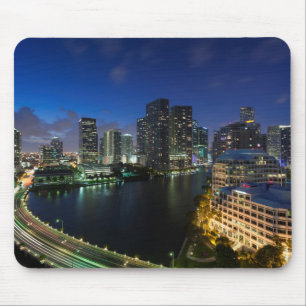 Tapis De Souris Vue élevée de la ligne d'horizon de la ville depui
