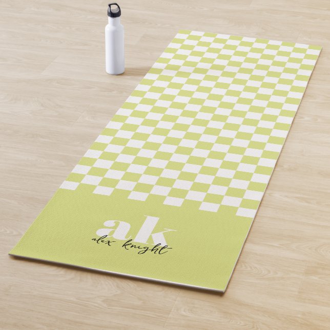Tapis De Yoga À damiers Monogramme de signature rétro (En situation)