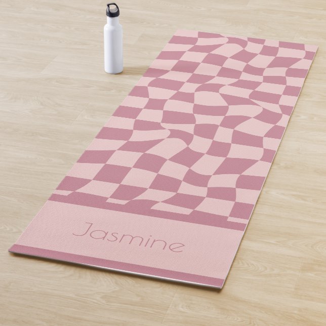 Tapis De Yoga À damiers rose pâce (En situation)