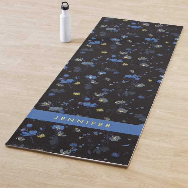 Tapis De Yoga Ajoutez votre motif floral soufflé par vent nommé (En situation)