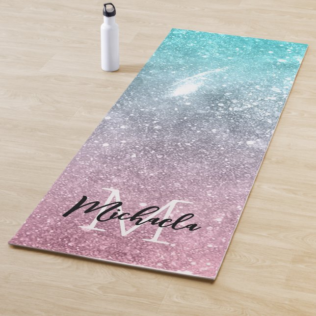 Tapis De Yoga Aqua blue Pink ombre mer galaxie abstraite Monogra (En situation)
