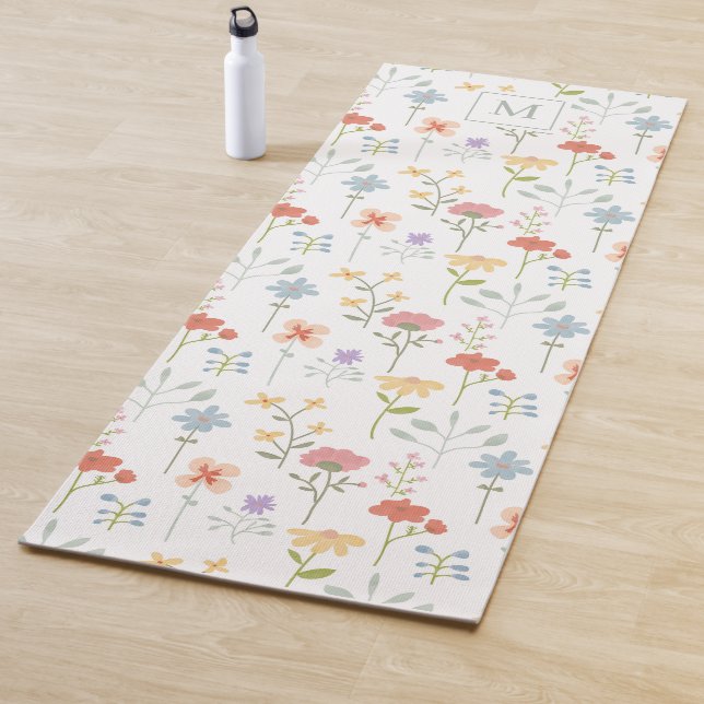 Tapis De Yoga Aquarelle Fleur sauvage motif floral Monogramme (En situation)