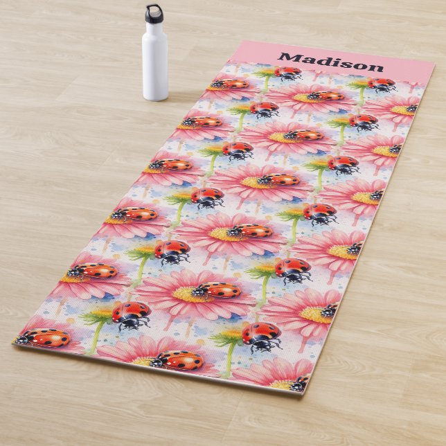 Tapis De Yoga Aquarelle Ladybugs sur Fleurs (En situation)