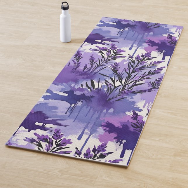 Tapis De Yoga Aquarelle violette avec fleurs (En situation)