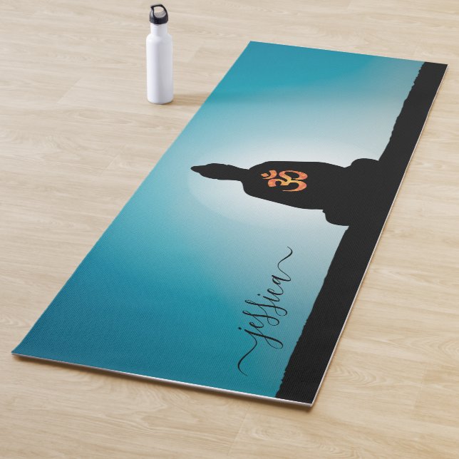 Tapis De Yoga Beau Bouddha bleu turquoise Om Personnalisé (En situation)