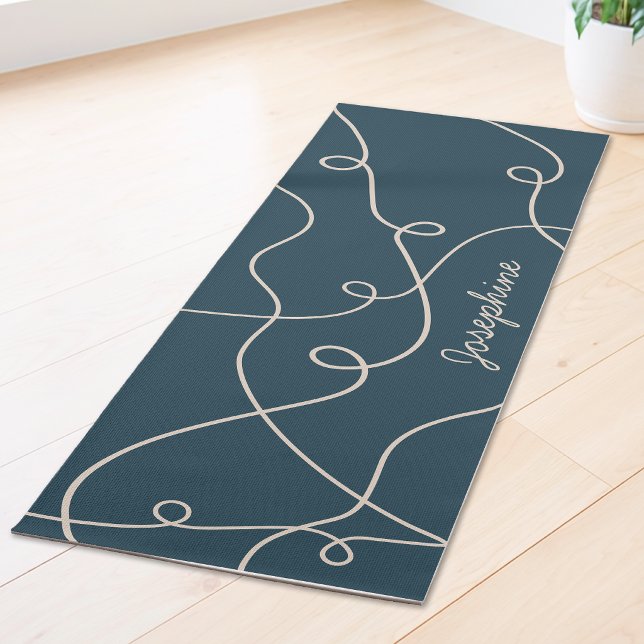 Tapis De Yoga Beige On Blue Geometric Loops Pattern And Name (Créateur téléchargé)