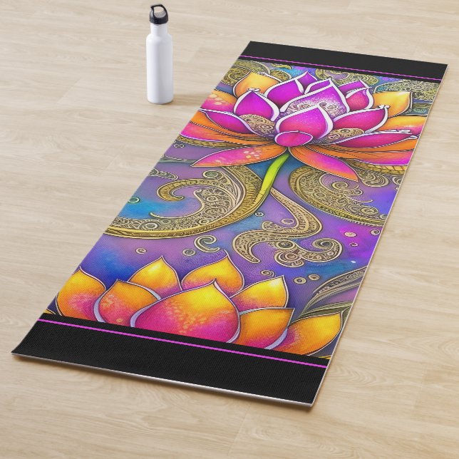 Tapis De Yoga Belle Fleurs de Lotus Rose Ornat Vibrant (En situation)