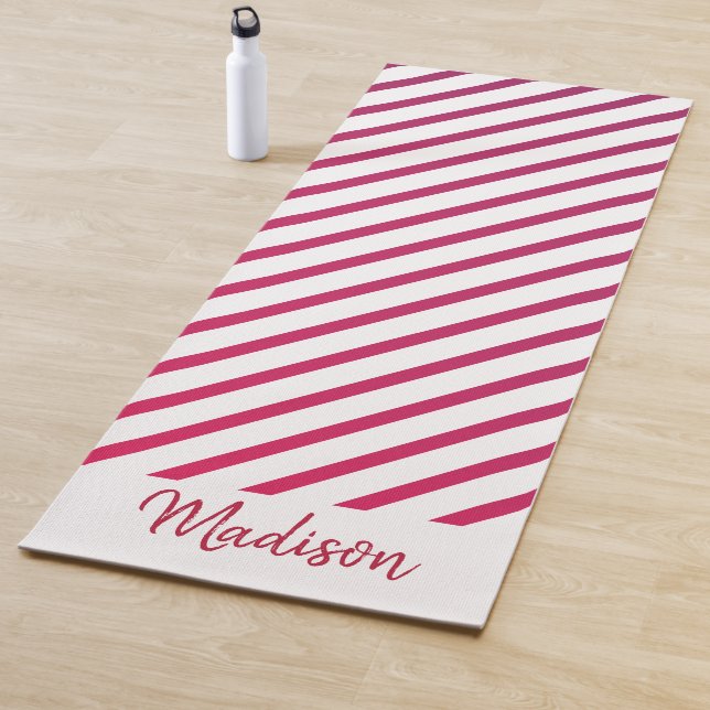 Tapis De Yoga Belles rayures roses et rouges (En situation)