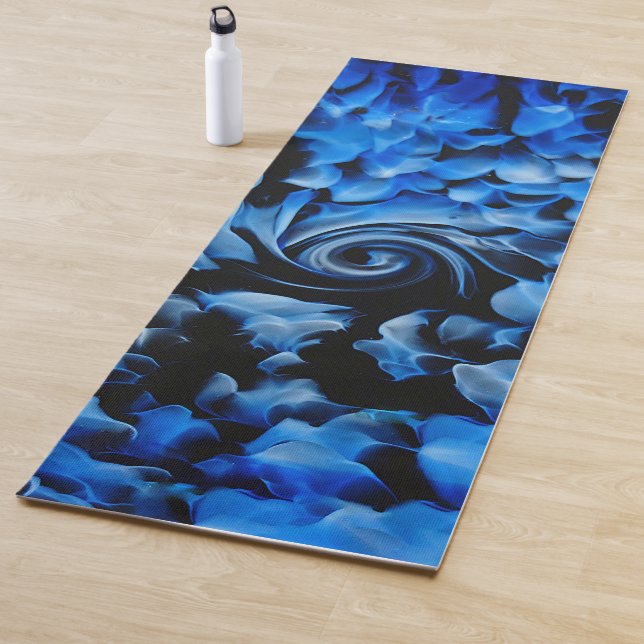 Tapis De Yoga Black and Blue Fluid Abstract  (En situation)