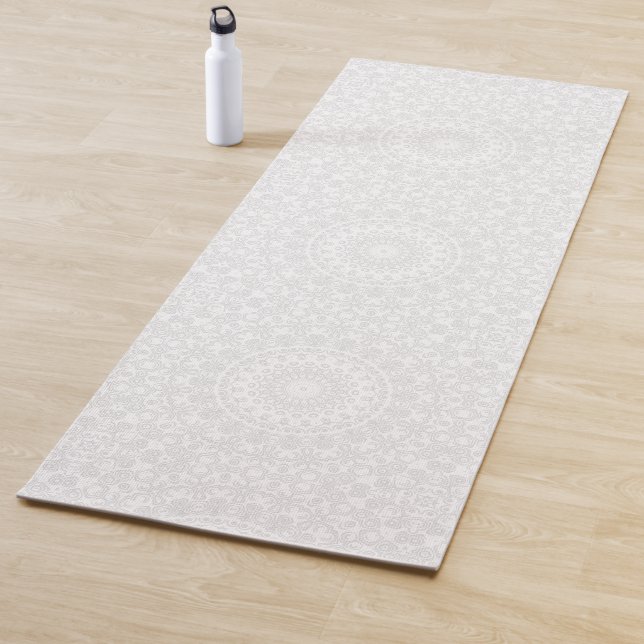 Tapis De Yoga Blanc sur blanc minimal Motif Mandala (En situation)