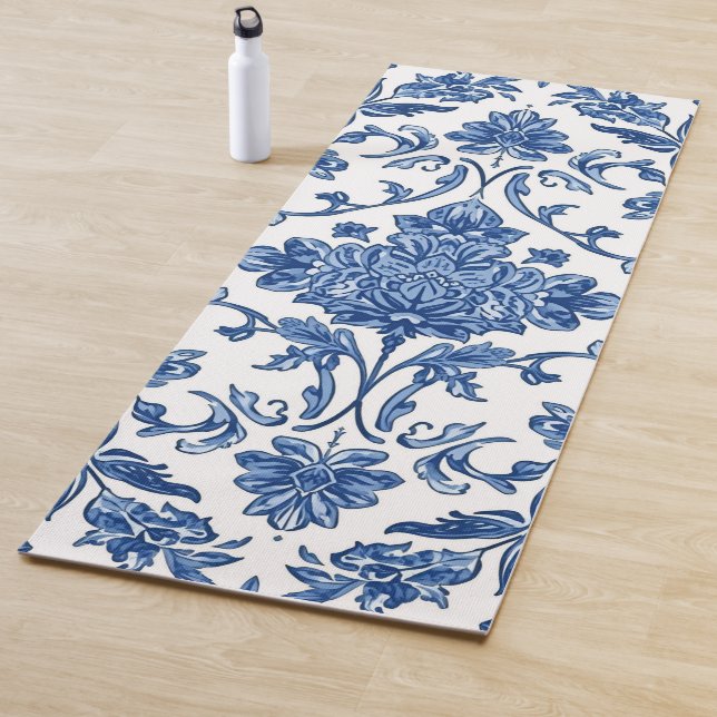 Tapis De Yoga Blue Floral Chinoiserie White Watercolor (En situation)