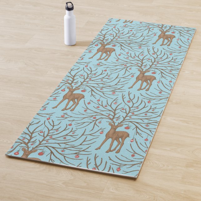 Tapis De Yoga Cerfs de Noël sur fond bleu (En situation)