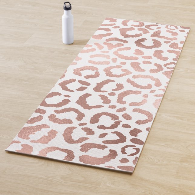 Tapis De Yoga Chic Rose Gold Leopard Cheetah Poster de animal (En situation)